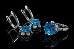 juego de anillo y pendientes de plata