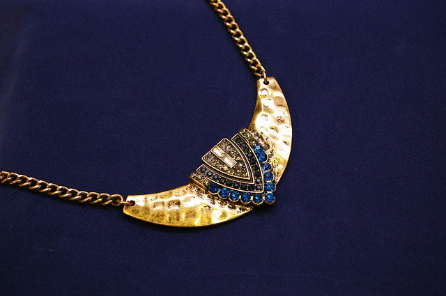 collar joya de oro